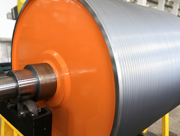 Penggelek Bersalut Aloi Keras